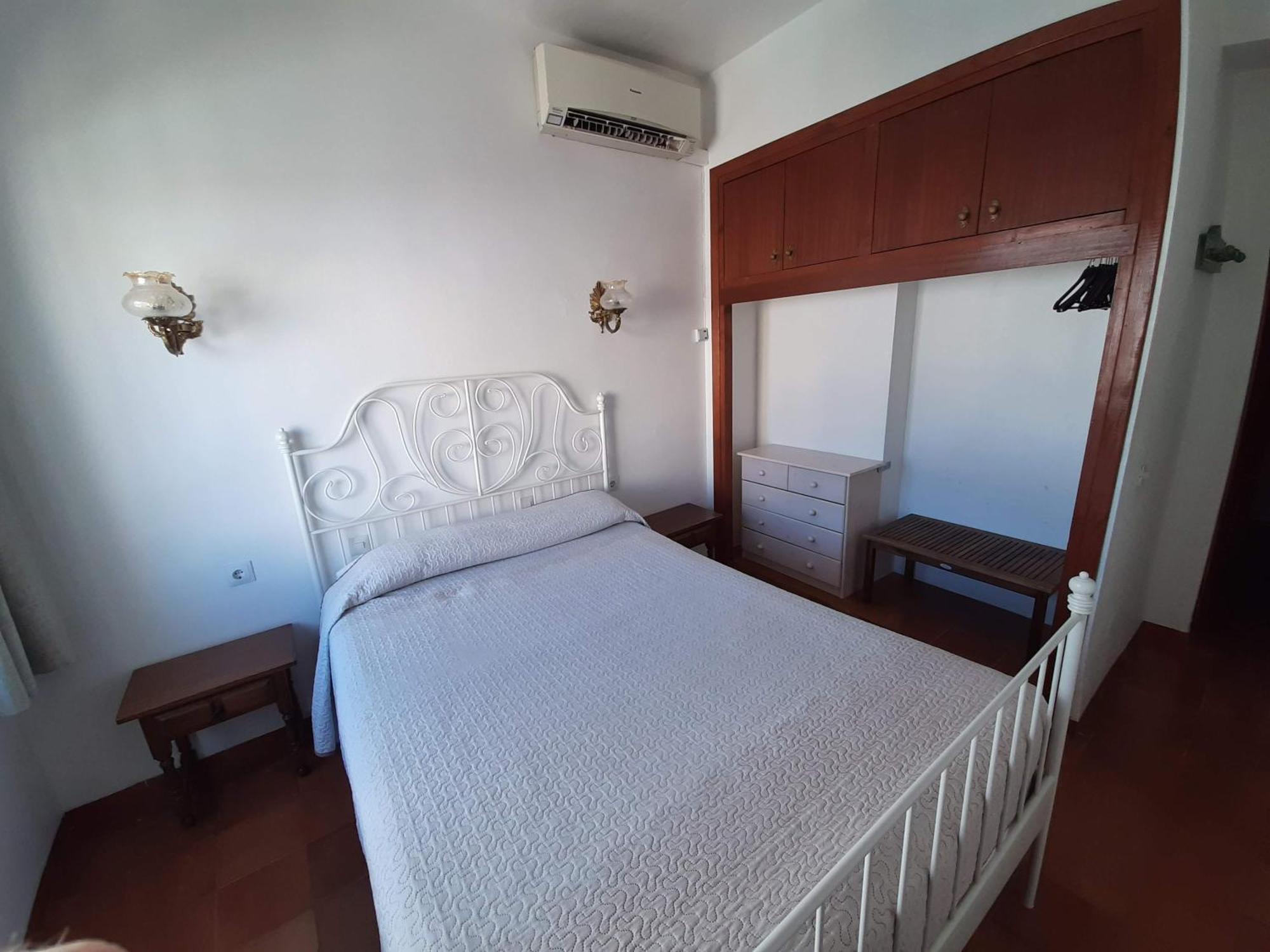 Hotel Buenavista Estepona Room photo A bedroom in a hotel in Spain